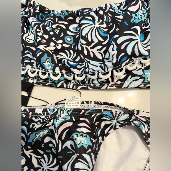 NWT - Tempt Me Cheeky Hipster Off Shoulder Ruffle Two Piece Bikini Black Floral - Picture 4 of 8